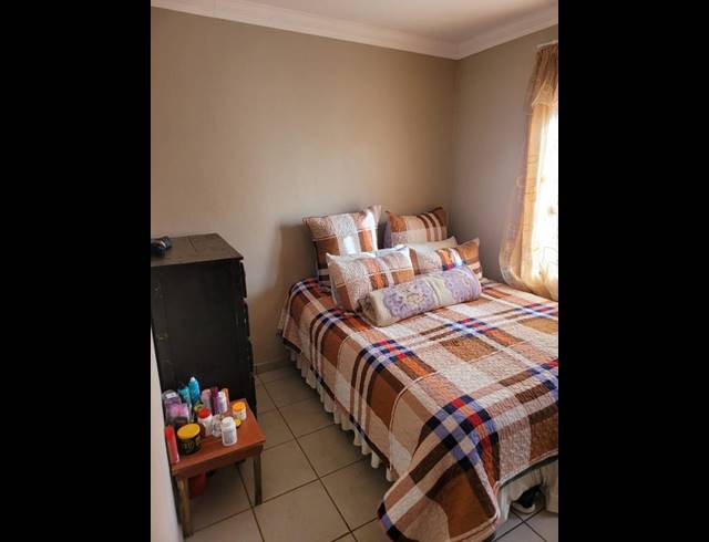 2 BEDROOM APARTMENT FOR SALE IN FLEURHOF